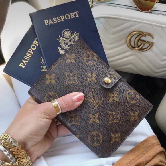 Louis Vuitton Handbags - 🔥AGENDA/PASSPORT HOLDER🔥Louis Vuitton agenda pm monogram